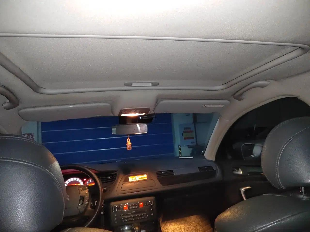 Citroen C5 2013 2.0L Automatic Luxury Model — миниатюра 19