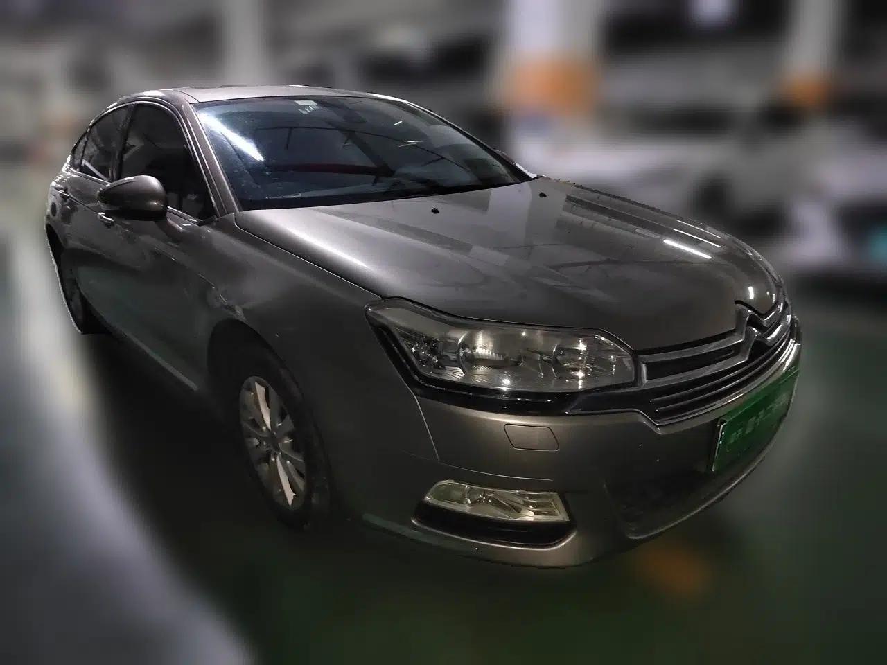Citroen C5 2013 2.0L Automatic Luxury Model — миниатюра 3