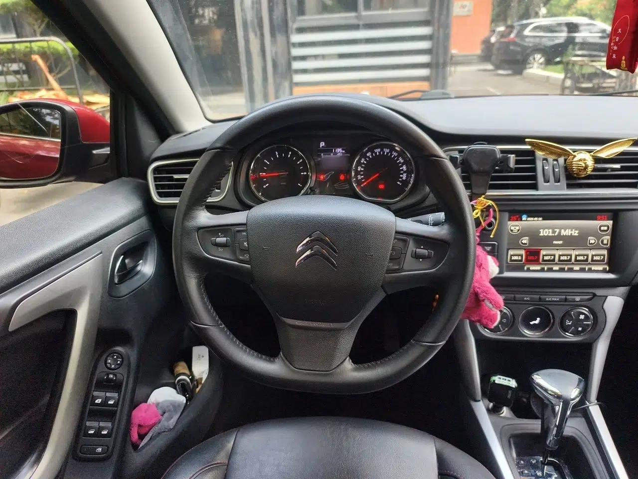 Citroen C3-XR 2015 1.6L Automatic Pioneer Model — миниатюра 11