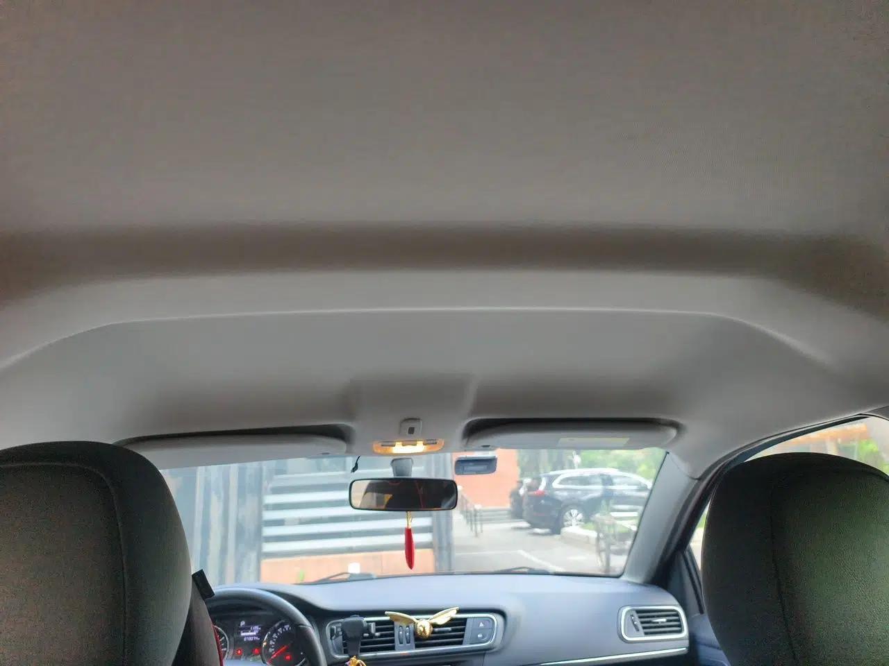 Citroen C3-XR 2015 1.6L Automatic Pioneer Model — миниатюра 19