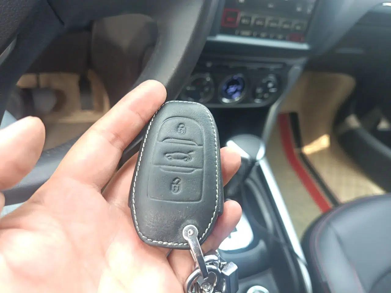 Citroen C3-XR 2015 1.6THP Automatic Smart Model — миниатюра 9