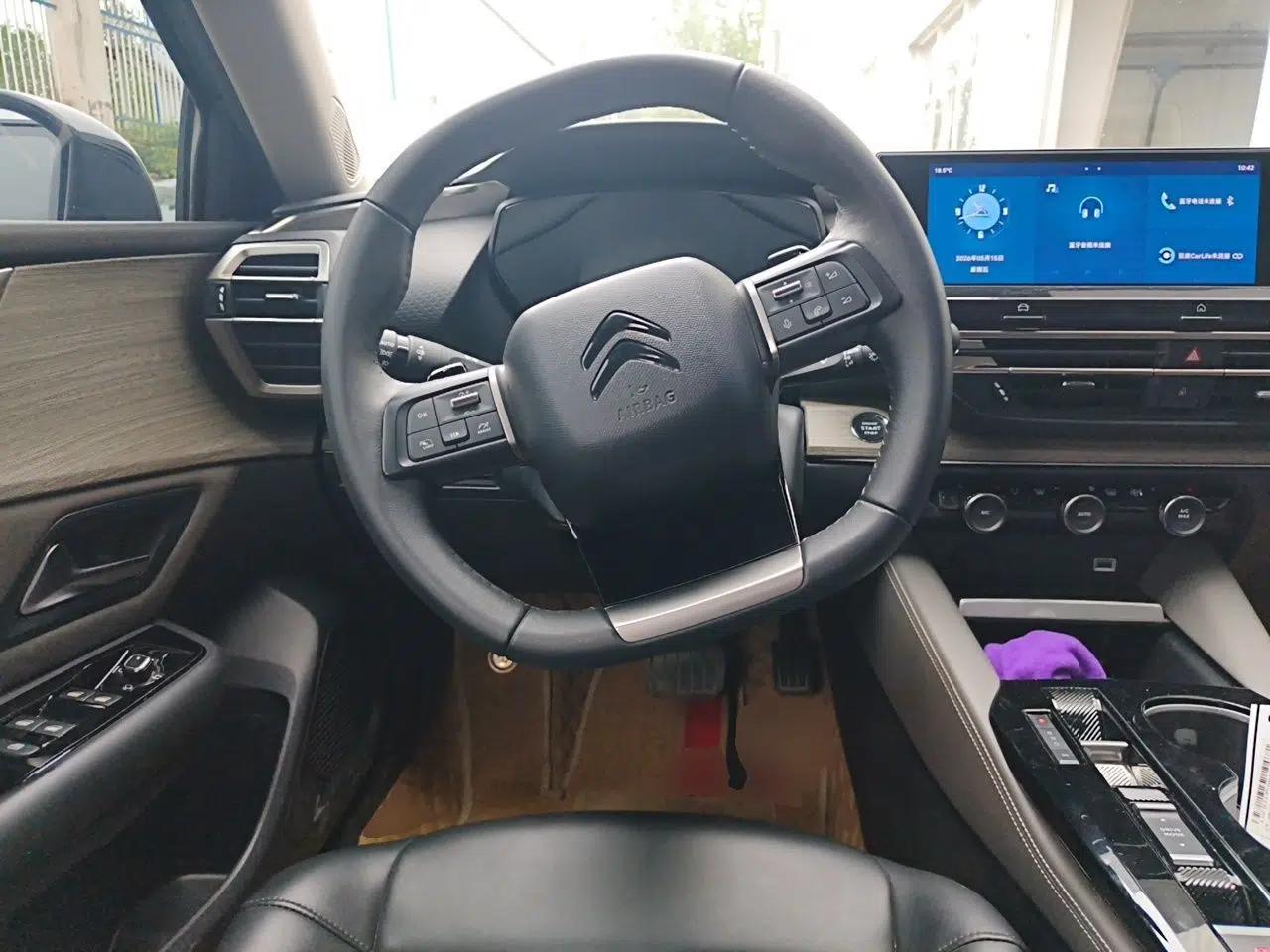 Citroen C5 X 2022 1.6T Xiang Bufan – Year of the Tiger New Beginnings Edition — миниатюра 11