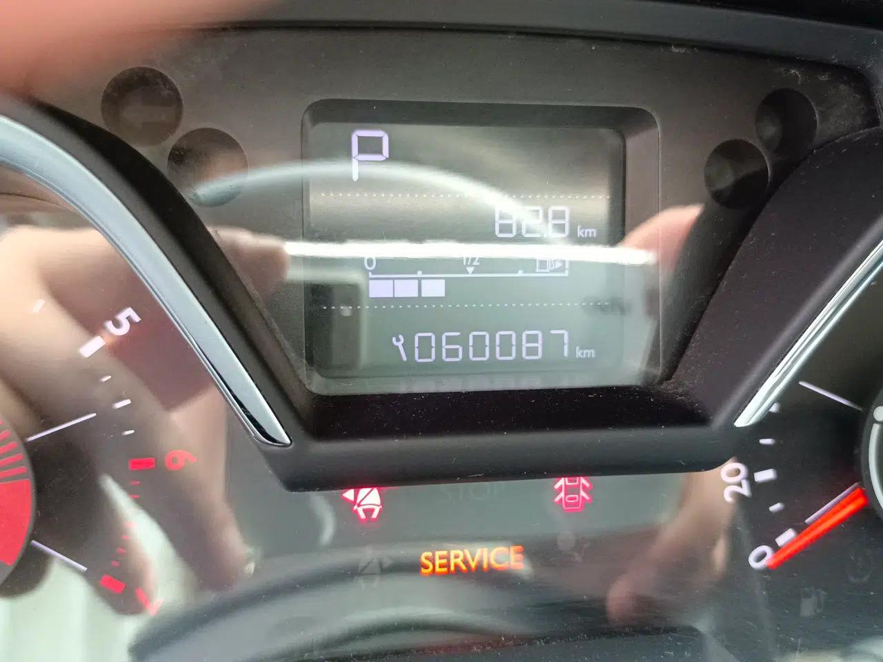 Citroen C4 Sega 2018 1.6L Automatic Luxury Model — миниатюра 13