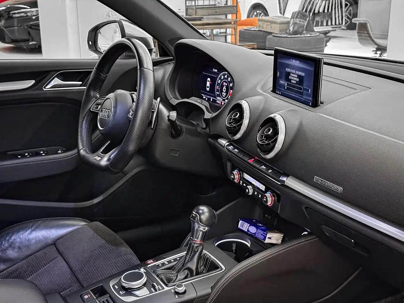 Audi S3 2017 Facelift S3 2.0T Limousine — миниатюра 10
