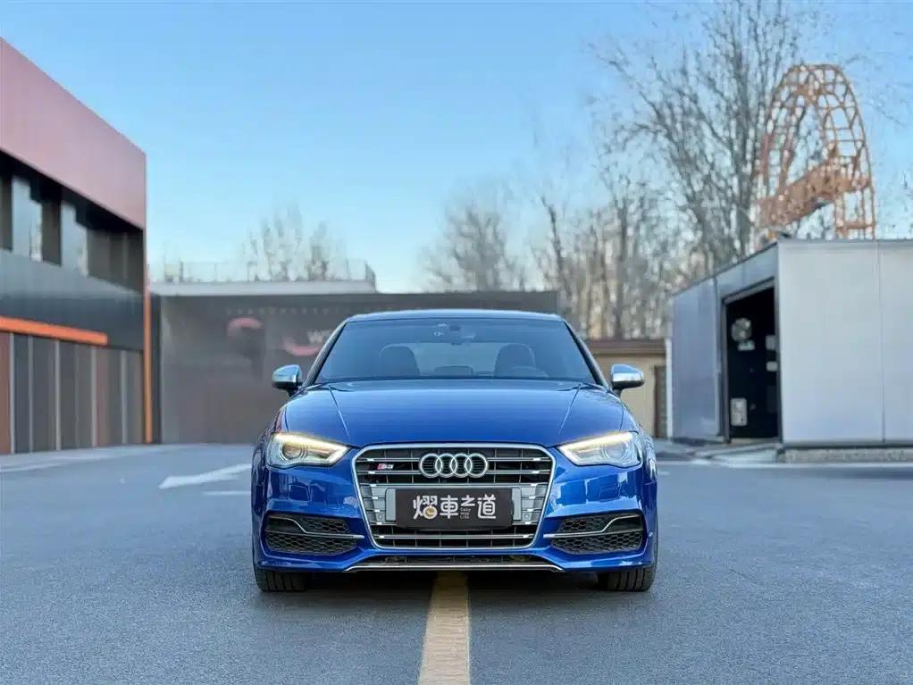Audi S3 2015 Model S3 2.0T Limousine — миниатюра 2