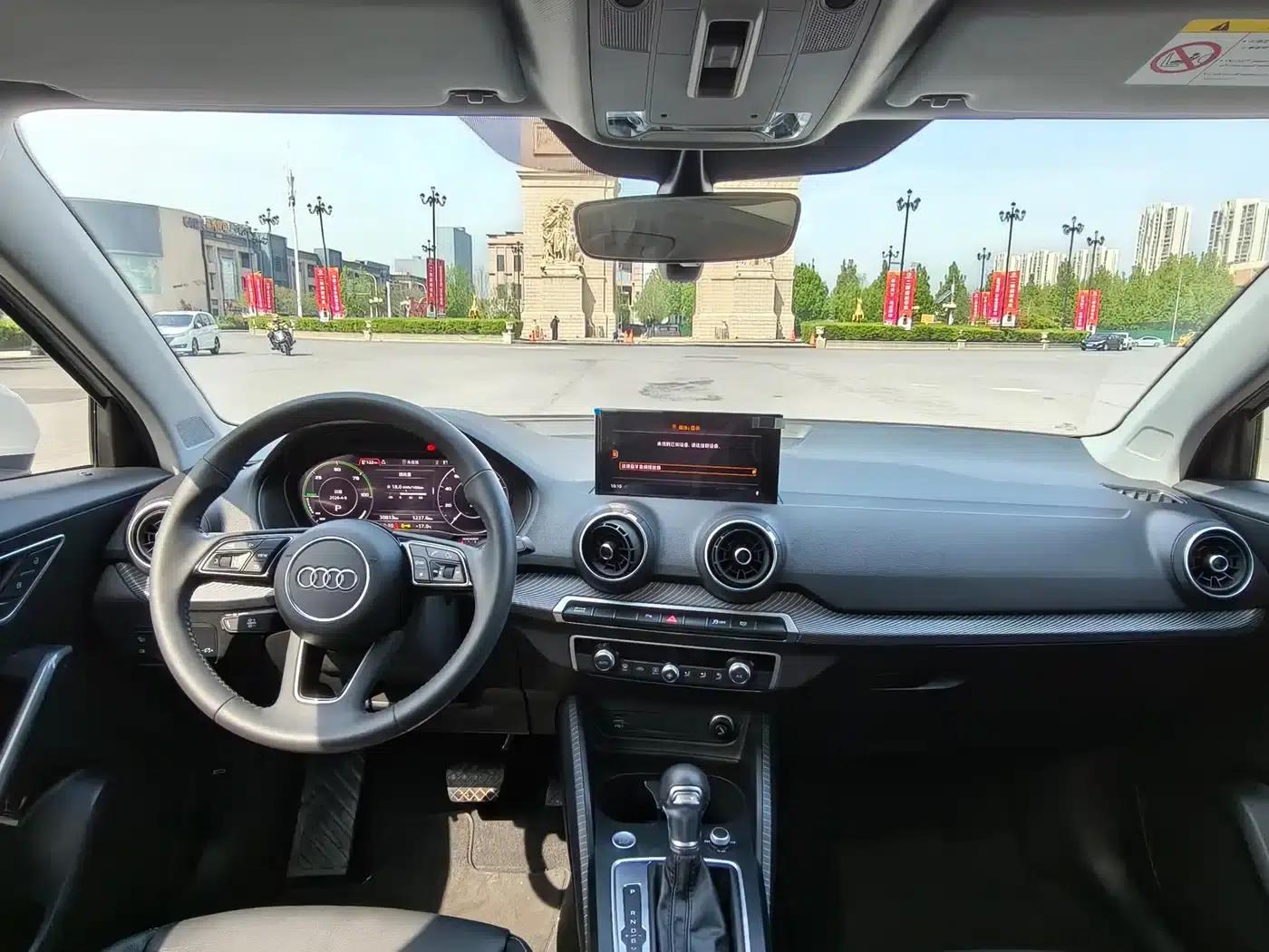 Audi Q2L e-tron 2019 Q2L e-tron Pure Electric Smart Edition — миниатюра 20