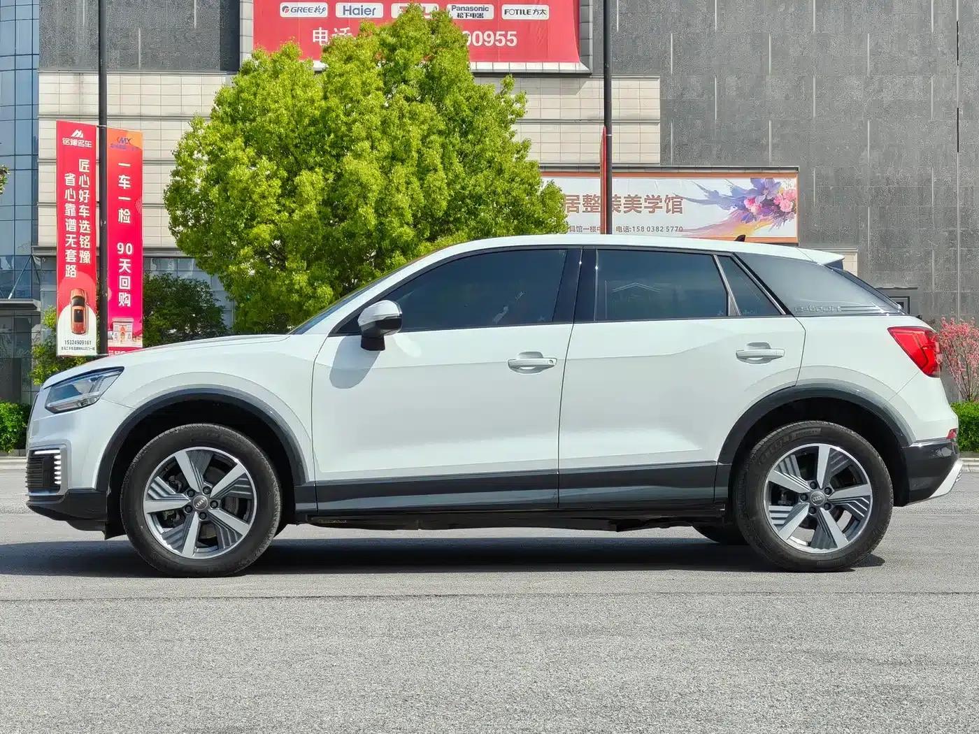 Audi Q2L e-tron 2019 Q2L e-tron Pure Electric Smart Edition — миниатюра 7
