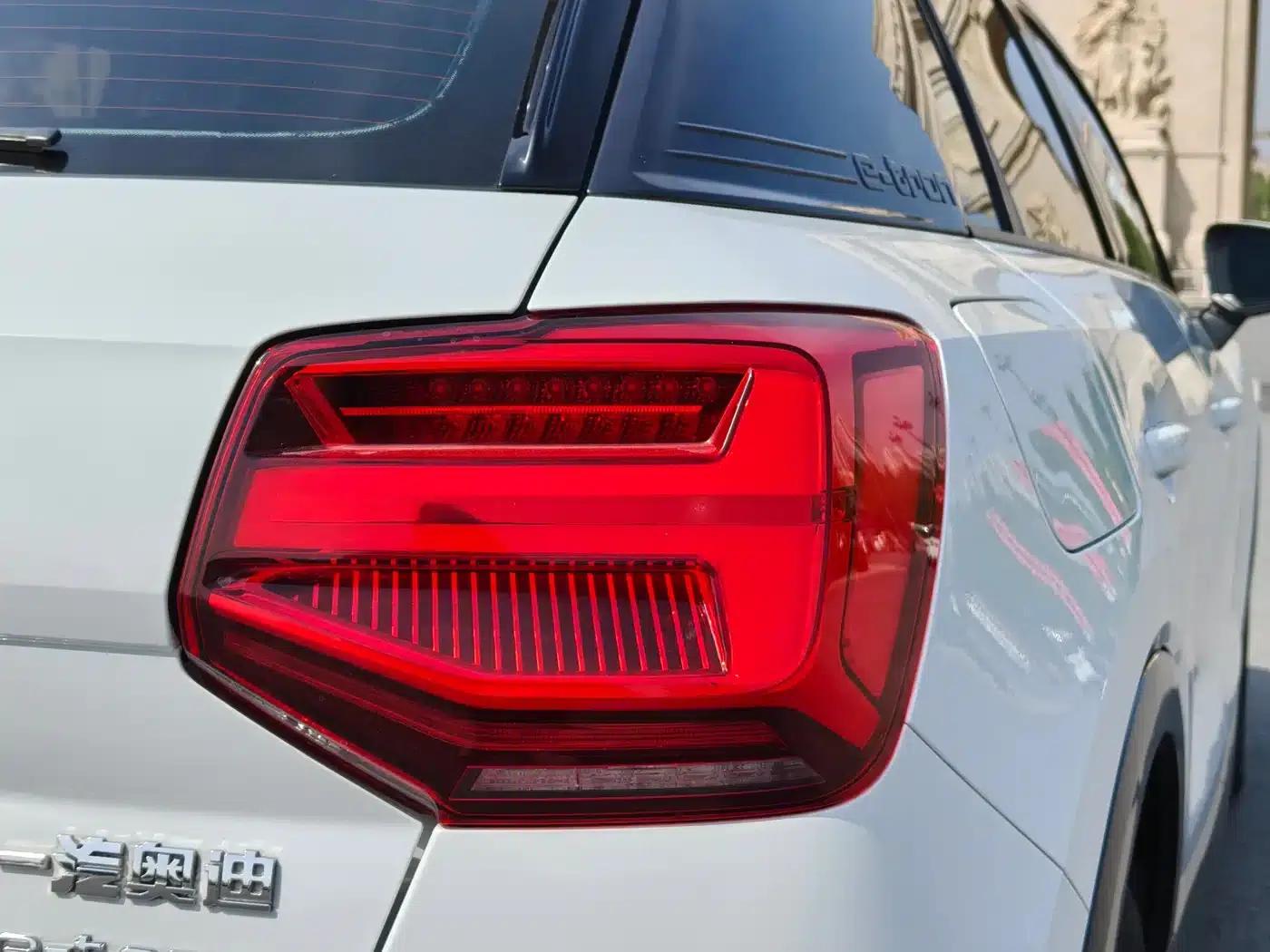 Audi Q2L e-tron 2019 Q2L e-tron Pure Electric Smart Edition — миниатюра 10
