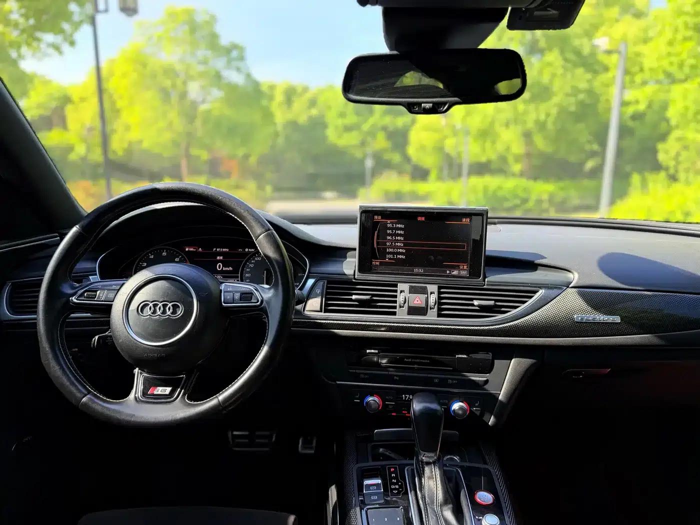 2017 Audi S6 4.0TFSI — миниатюра 13