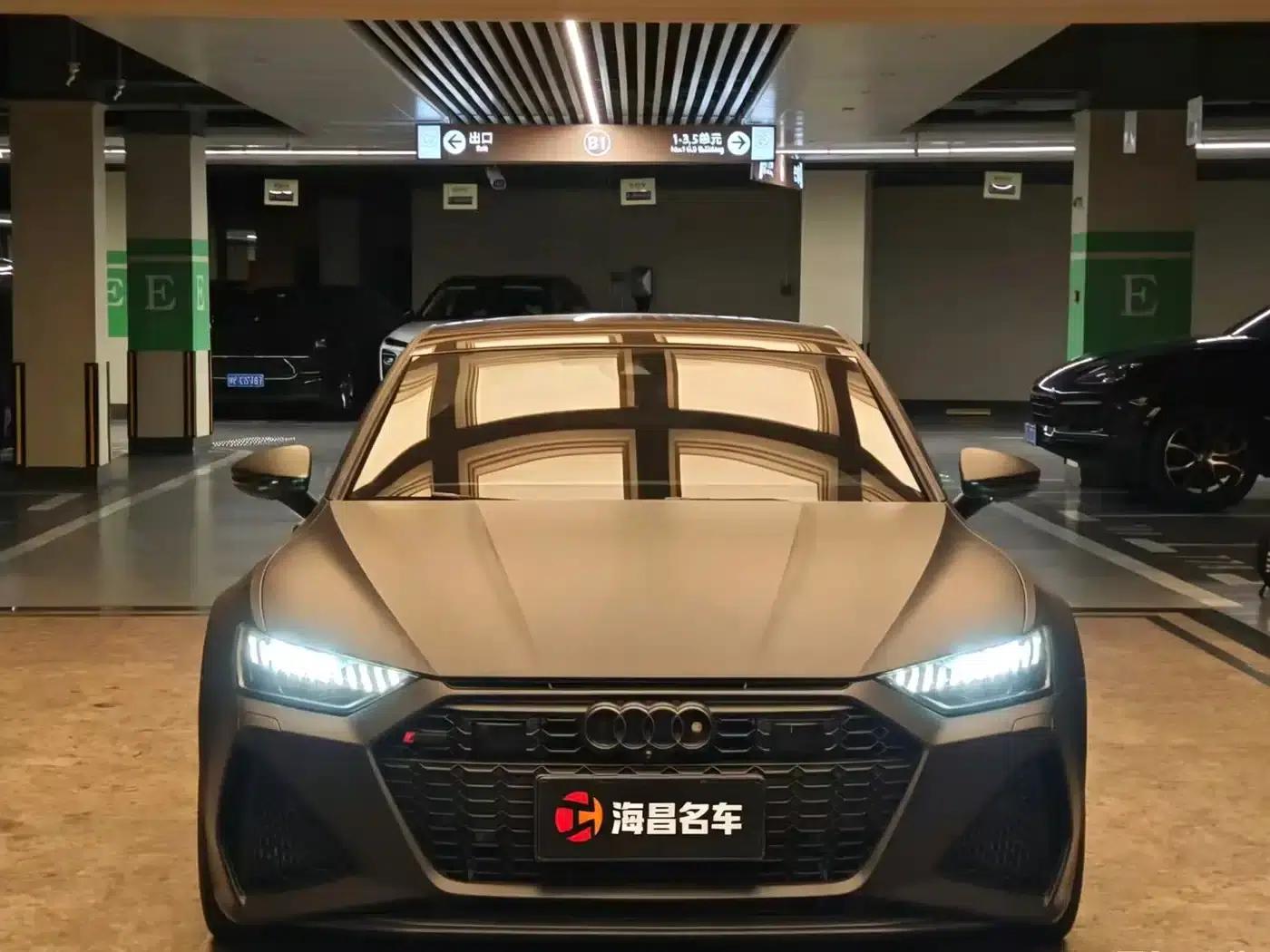 2025 Audi RS 7 RS 7 4.0T Sportback Performance — миниатюра 2