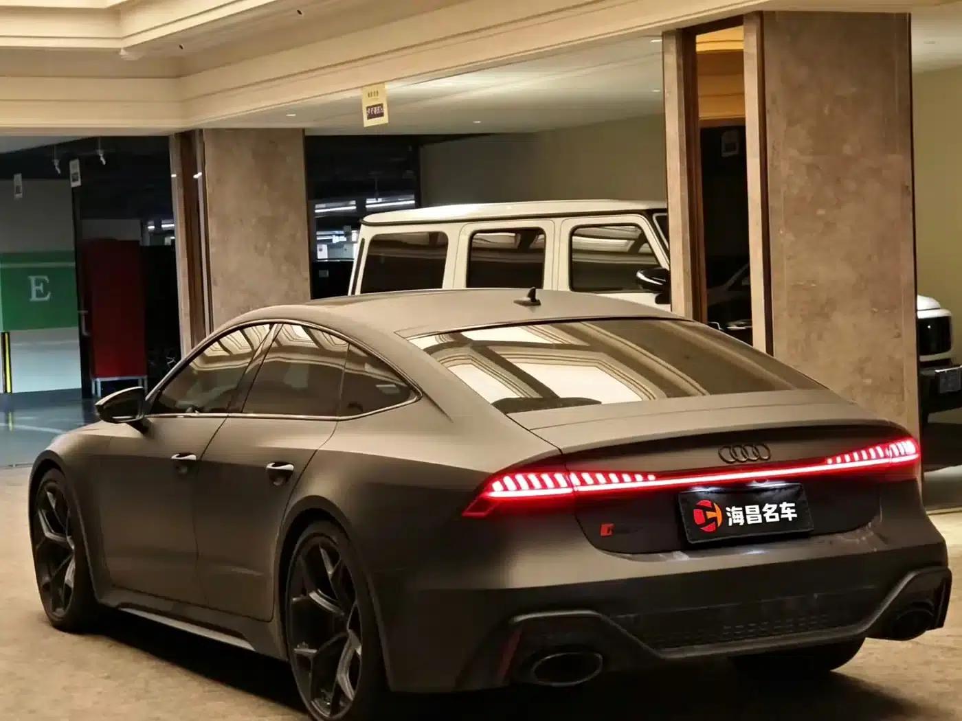 2025 Audi RS 7 RS 7 4.0T Sportback Performance — миниатюра 3