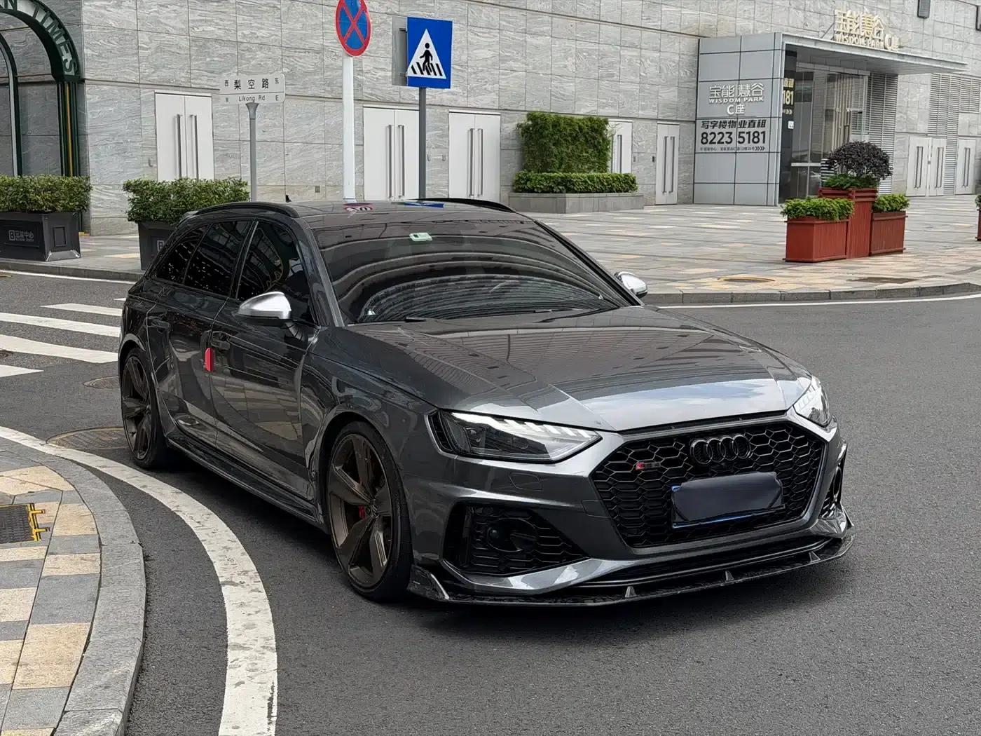 2021 Audi RS 4 RS4 Avant Obsidian Edition — миниатюра 3