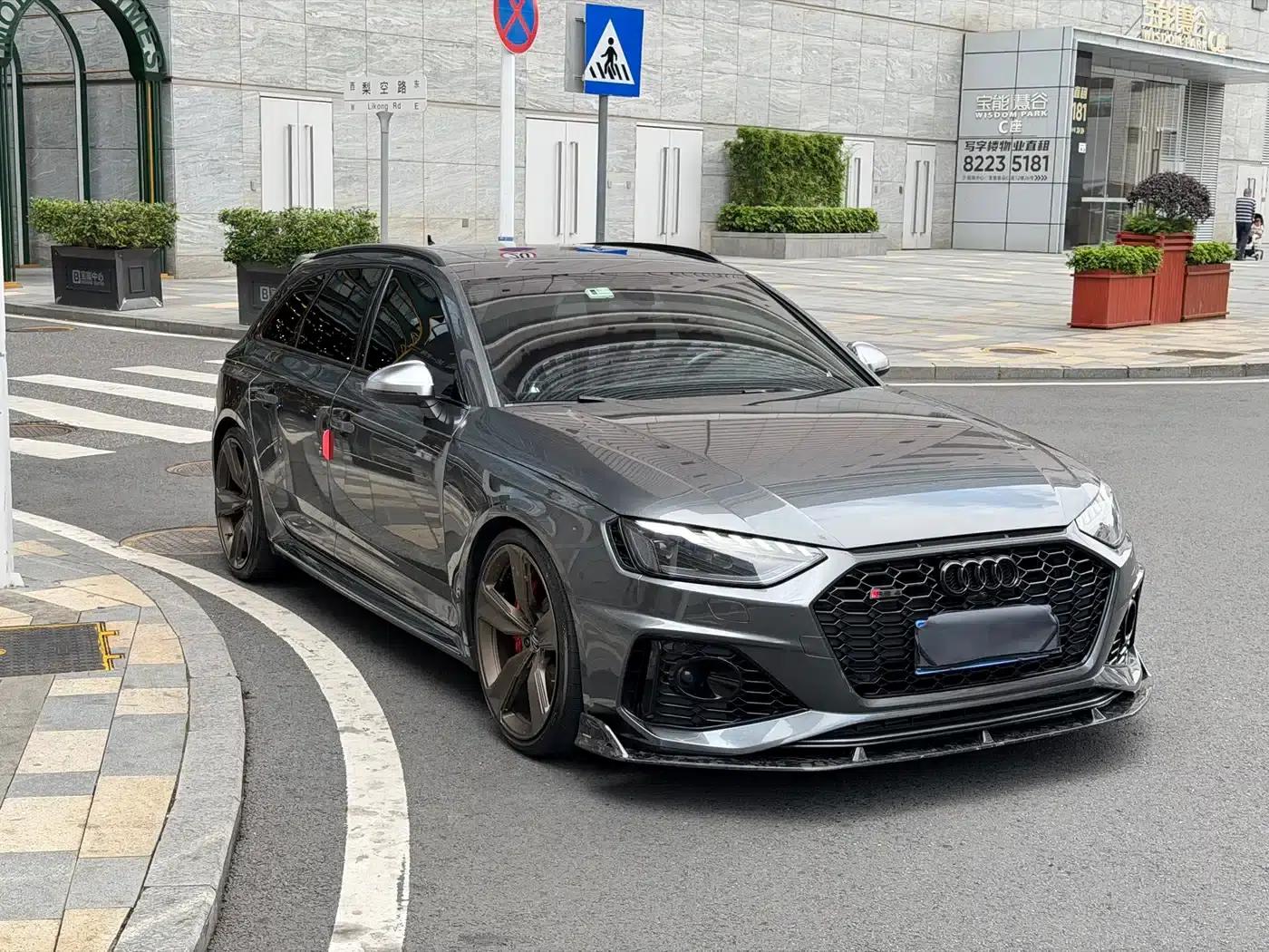 2021 Audi RS 4 RS4 Avant Obsidian Edition — миниатюра 4