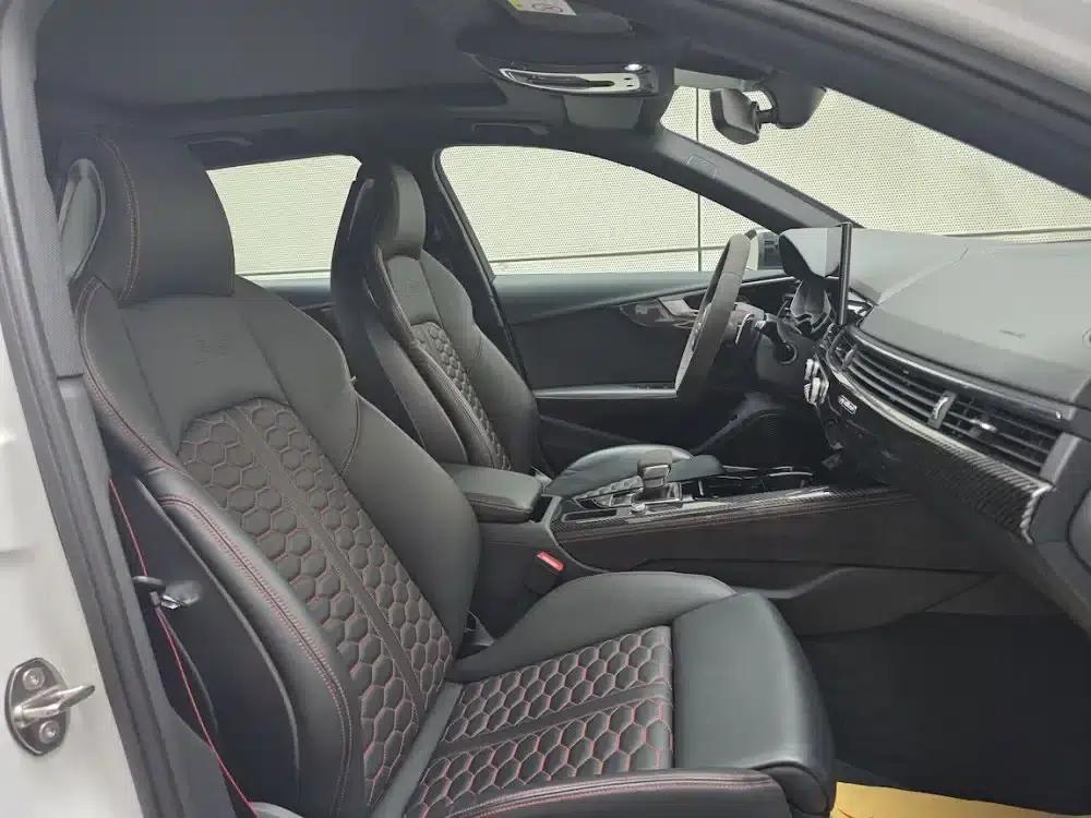 2024 Audi RS 4 RS4 Avant Sport Edition — миниатюра 8