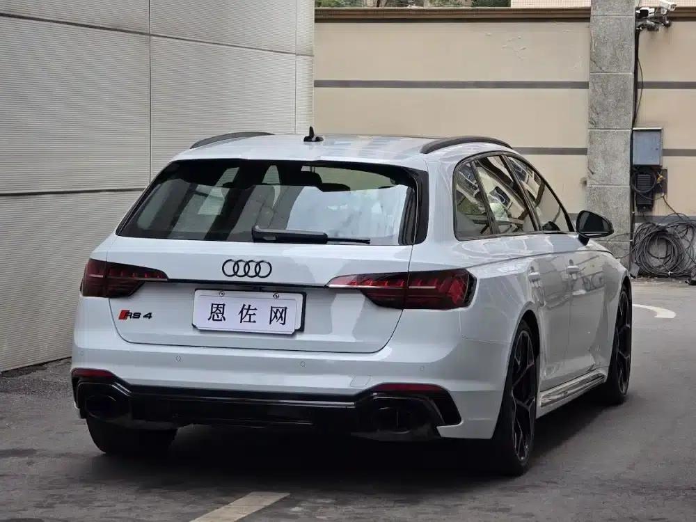 2024 Audi RS 4 RS4 Avant Sport Edition — миниатюра 10