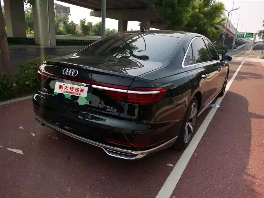 Audi A8 PHEV 2022 A8L 60 TFSIe quattro Collector's Edition — миниатюра 4