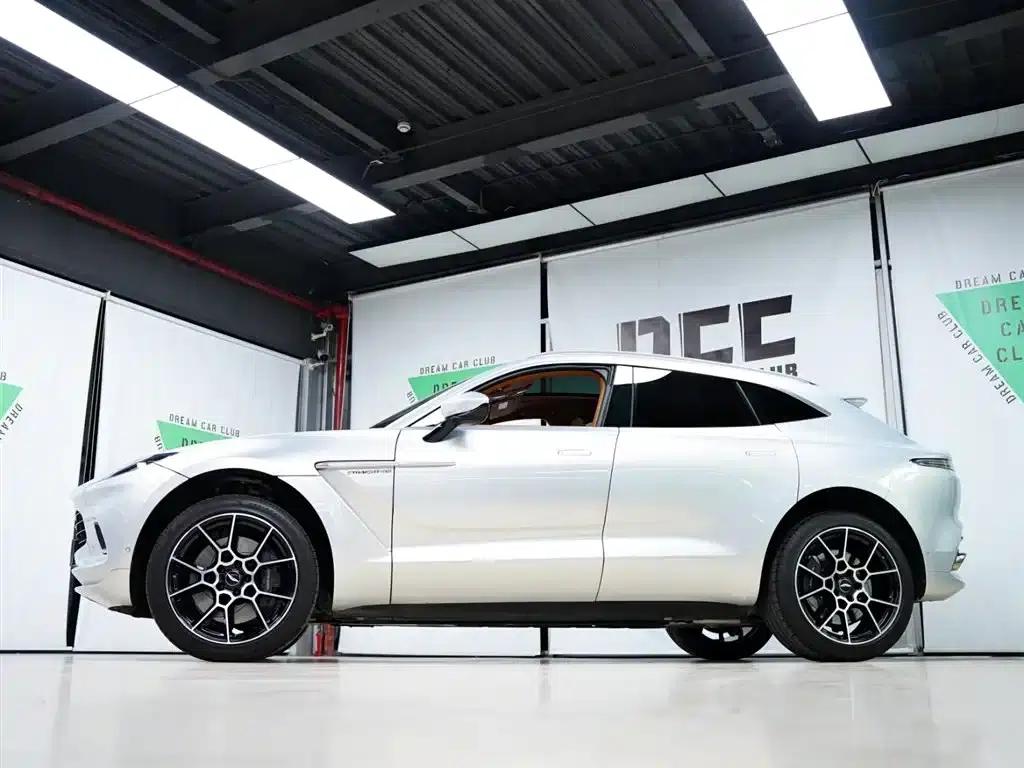 2022 Aston Martin DBX 4.0T V8 — миниатюра 20