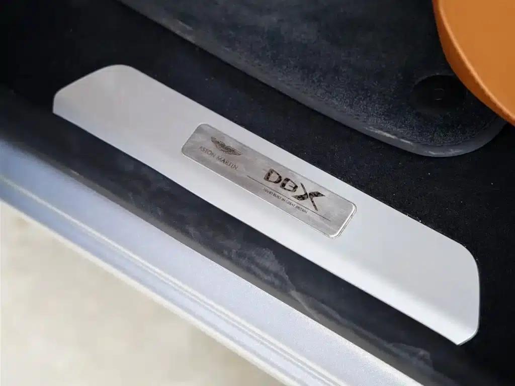 2022 Aston Martin DBX 4.0T V8 — миниатюра 34