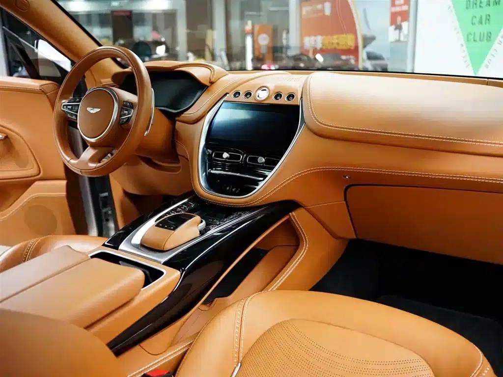 2022 Aston Martin DBX 4.0T V8 — миниатюра 46