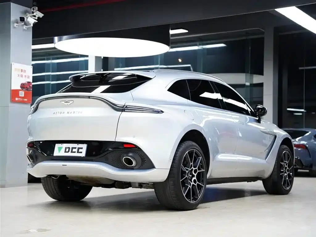 2022 Aston Martin DBX 4.0T V8 — миниатюра 6