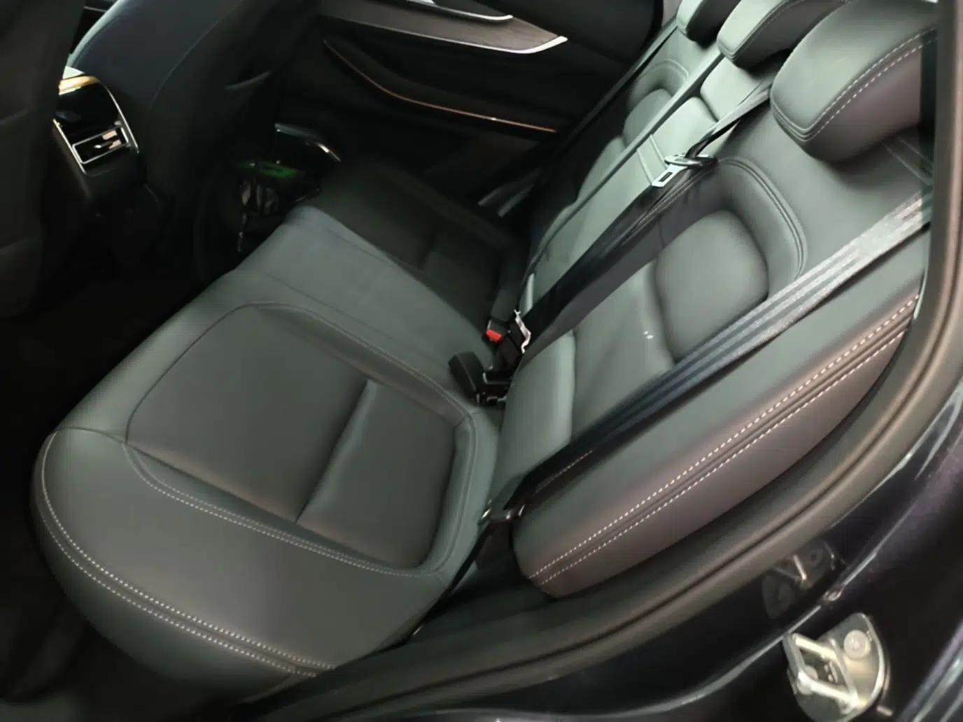 EXEED Zhuifeng C-DM 2022 1.5 TCI-DHT 105 km "Chengfeng Qi" Edition — миниатюра 20
