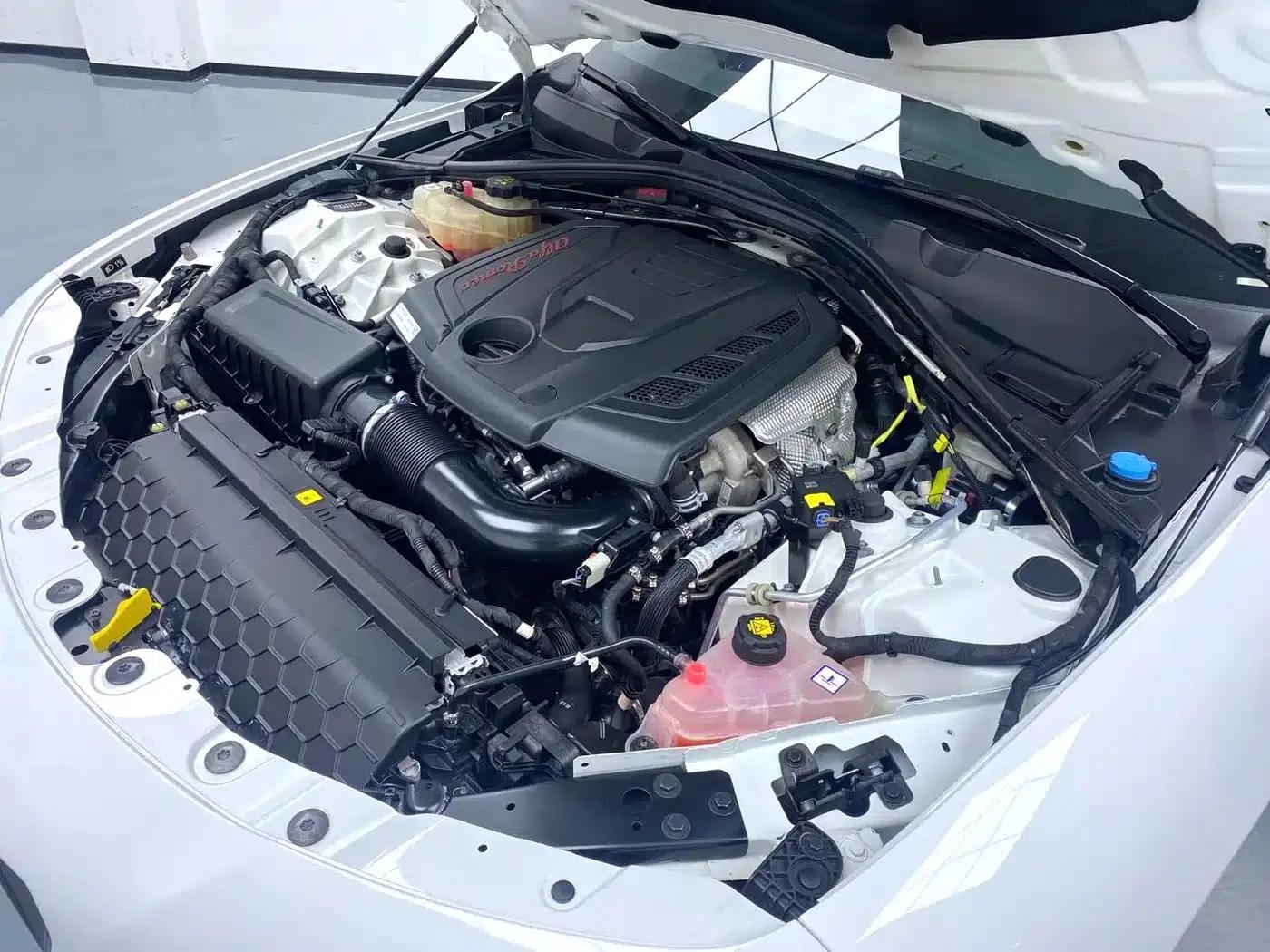 Giulia Juliet 2020 2.0T 280HP Dark Night Phantom Limited Edition — миниатюра 7