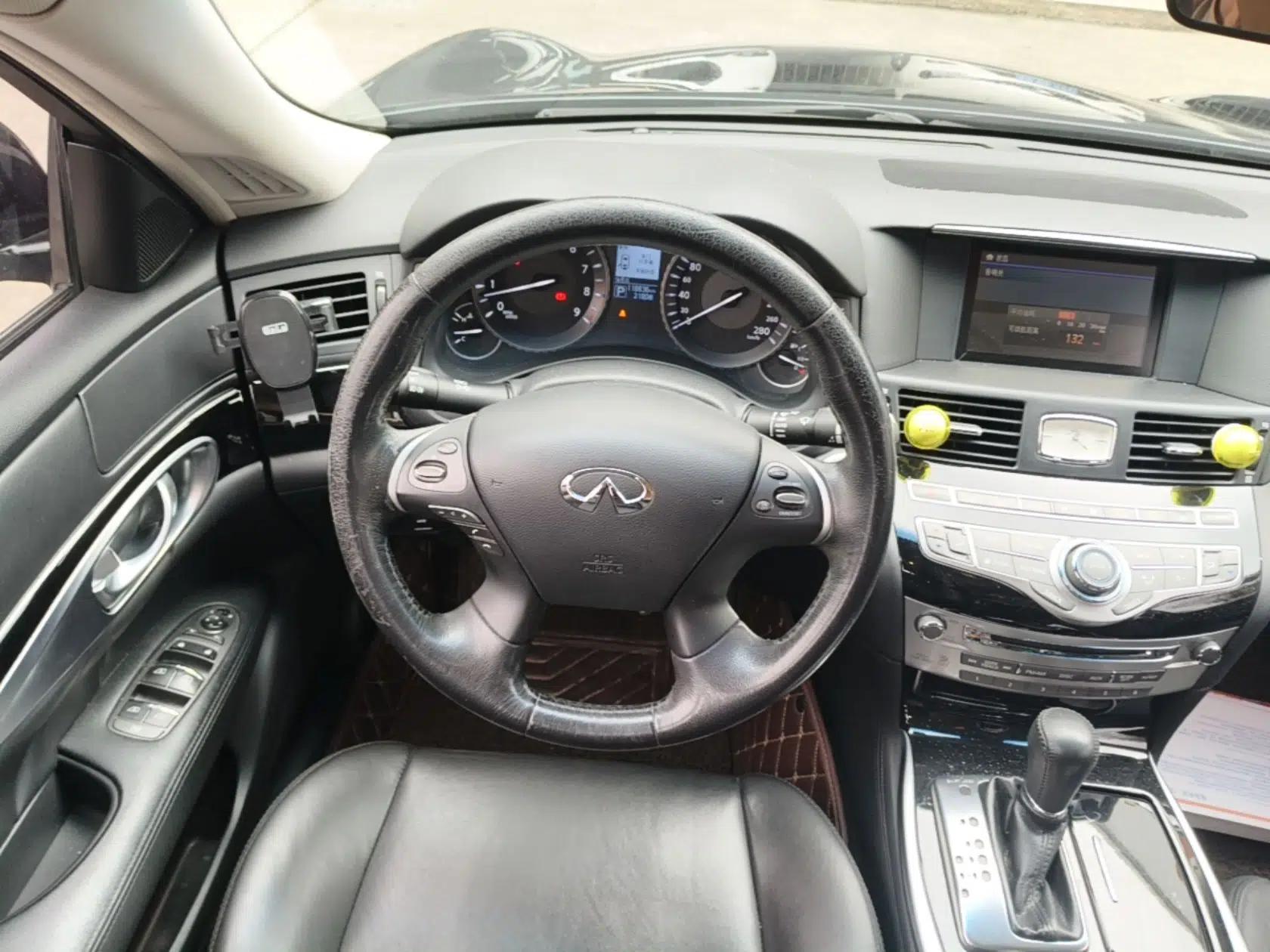 Infiniti Q70 2015 Q70L 2.5L Elite Edition — миниатюра 14