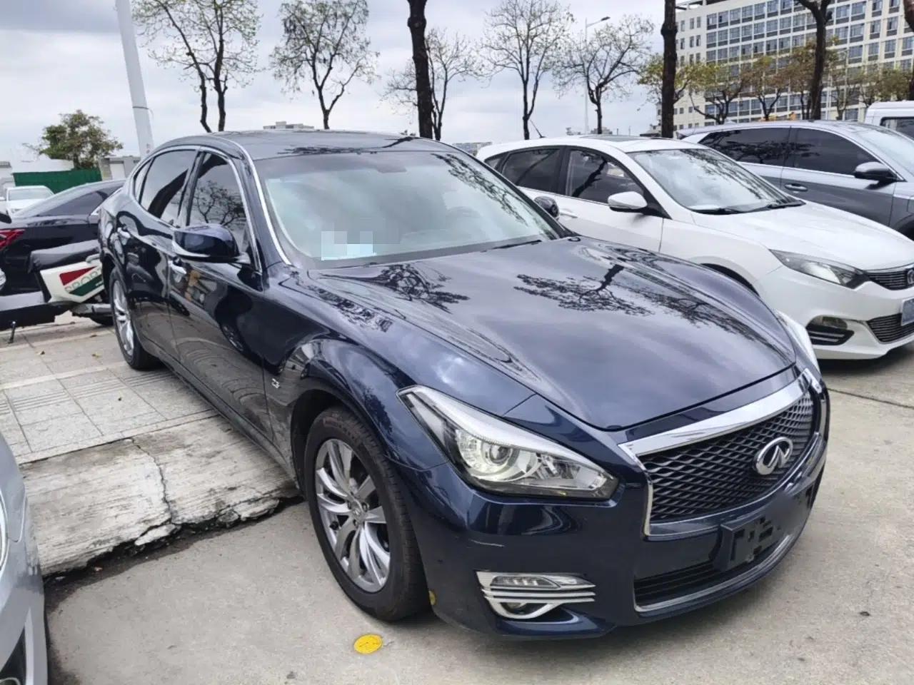 Infiniti Q70 2015 Q70L 2.5L Elite Edition — миниатюра 3