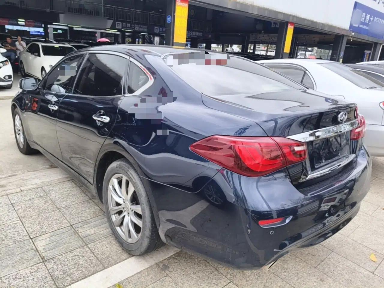 Infiniti Q70 2015 Q70L 2.5L Elite Edition — миниатюра 4