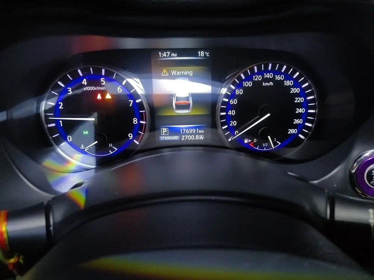 Infiniti Q50 2014 3.7L Luxury Edition — миниатюра 11