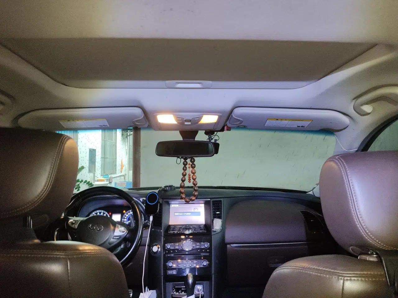Infiniti QX70 2013 3.7L Standard Edition — миниатюра 19