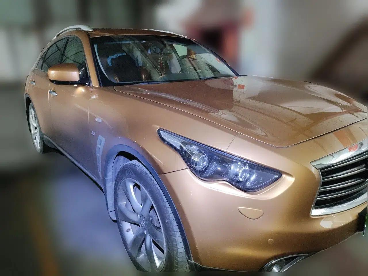 Infiniti QX70 2013 3.7L Standard Edition — миниатюра 3