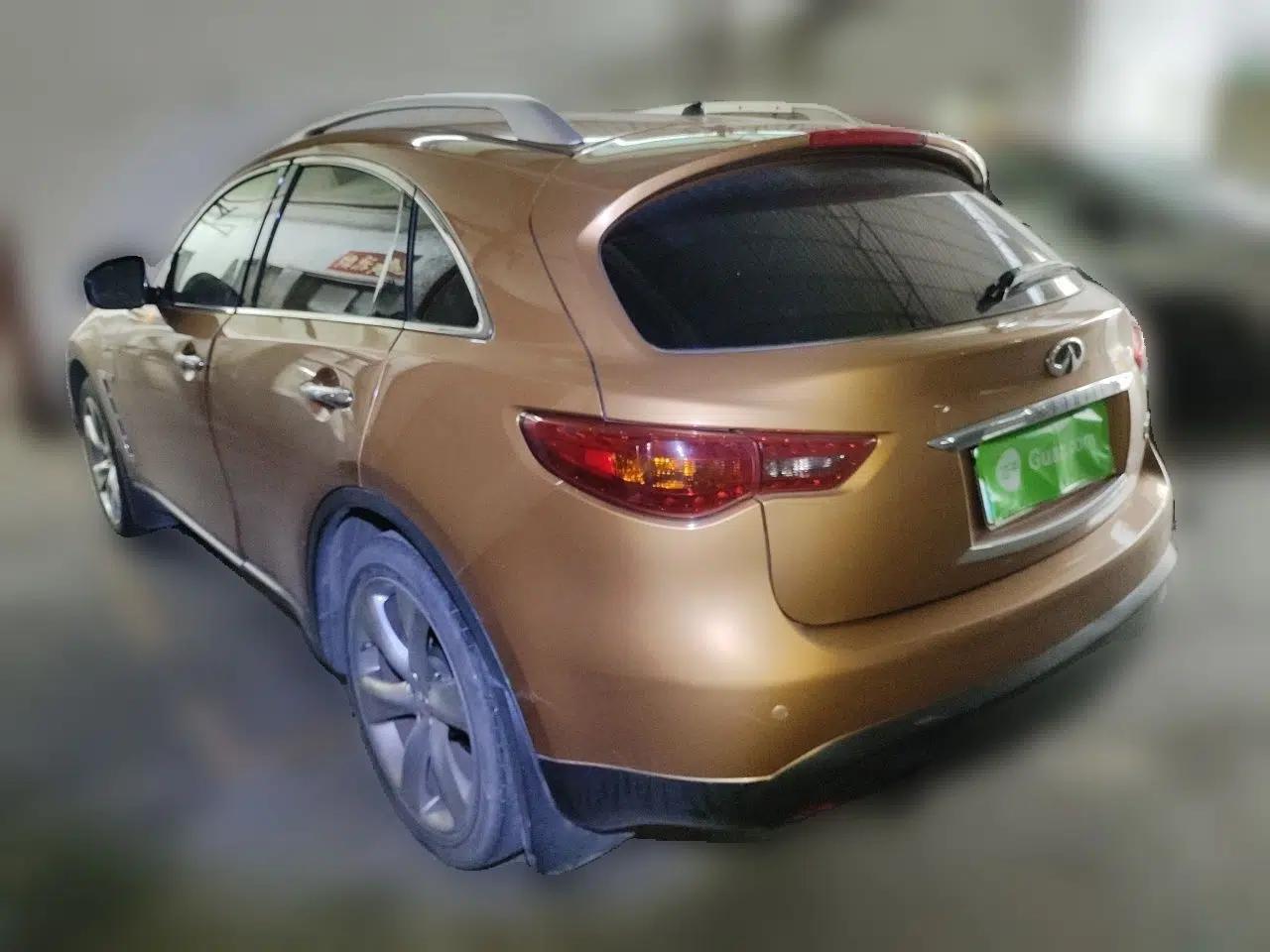 Infiniti QX70 2013 3.7L Standard Edition — миниатюра 4