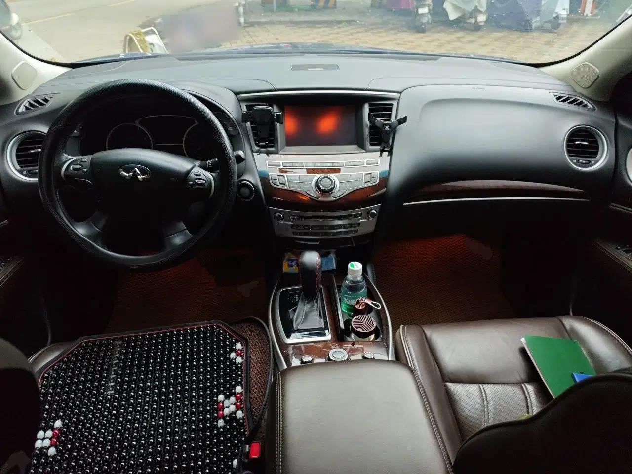 Infiniti QX60 2018 2.5 S/C Hybrid Two-Wheel-Drive Champion Family Edition — миниатюра 10