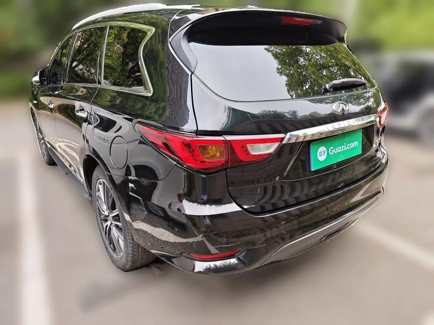 Infiniti QX60 2018 2.5 S/C Hybrid Two-Wheel-Drive Champion Family Edition — миниатюра 4