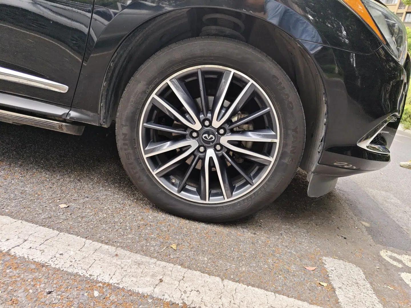 Infiniti QX60 2018 2.5 S/C Hybrid Two-Wheel-Drive Champion Family Edition — миниатюра 8