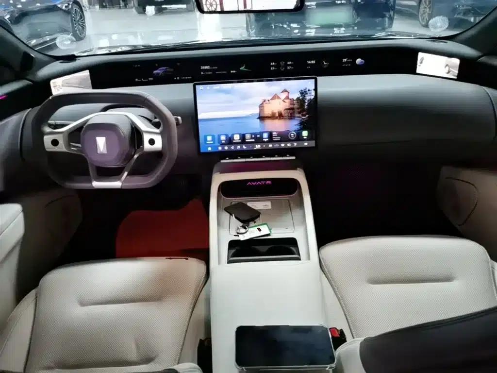 Avita 12 2023 650 Triple Laser All-Wheel Drive Performance Edition — миниатюра 10
