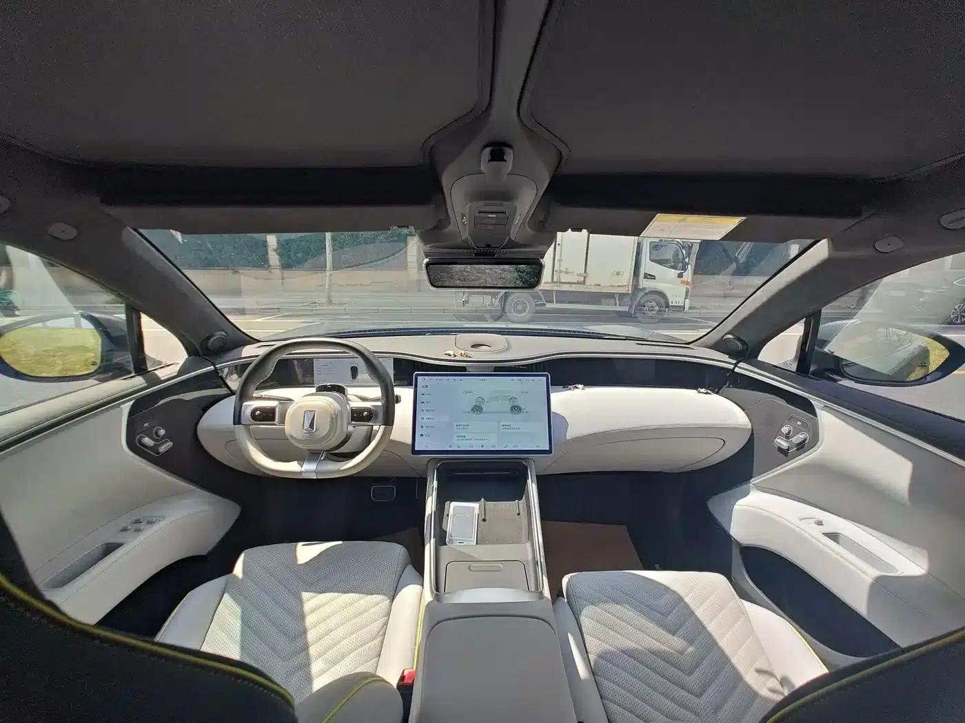 Avita 11 2022 Long Range Dual Motor Luxury Edition 4-Seater — миниатюра 6