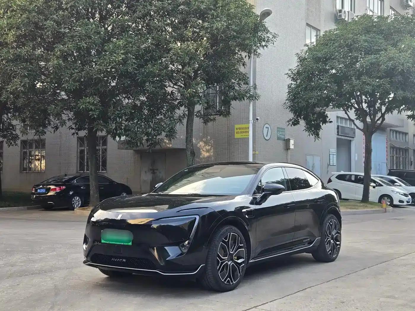 Avita 11 2023 HarmonyOS 90 Degrees Luxury Edition — миниатюра 1