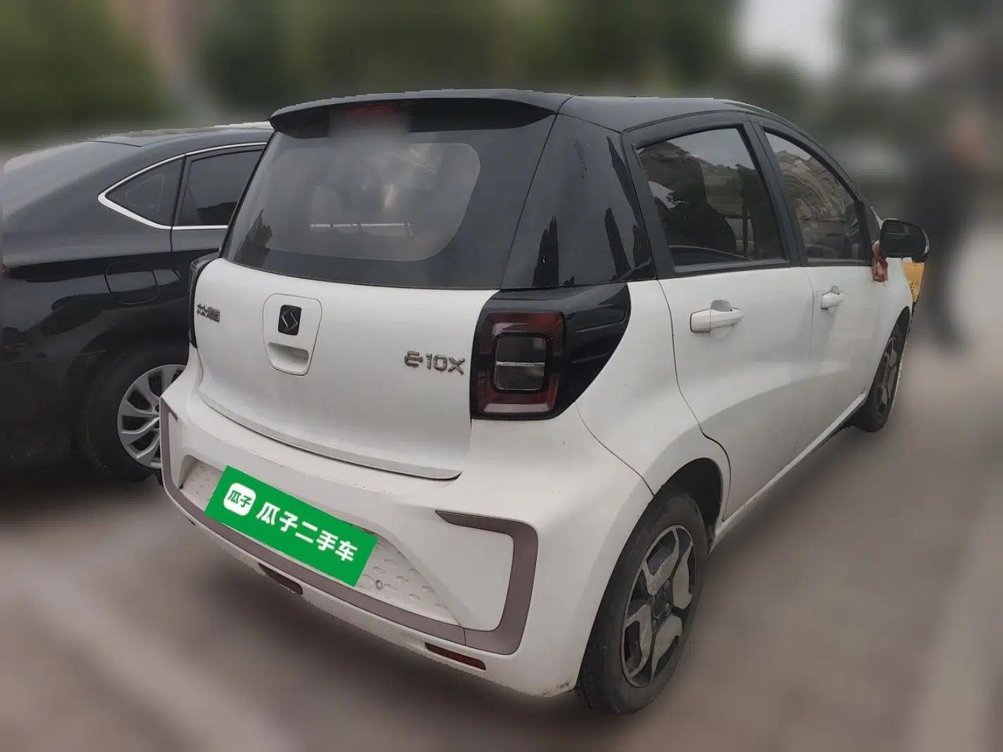 SOL E10X 2021 302 km Range Luxury Version 30.2 kWh — миниатюра 6