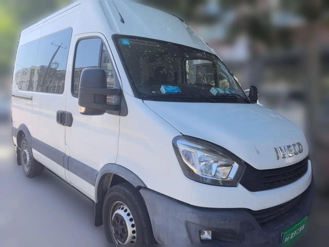 Iveco Eurocargo 2020 2.3T Manual Super-Rui Short Wheelbase High Roof High-Performance F1A — миниатюра 3