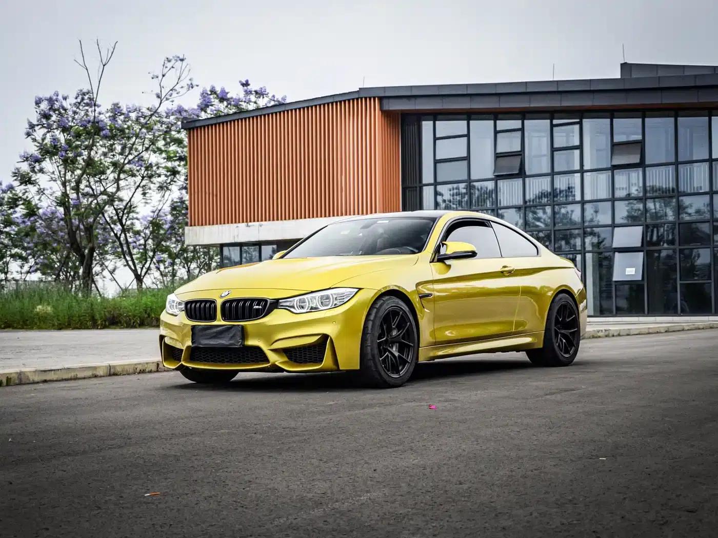 2014 BMW M4 Coupe — миниатюра 2
