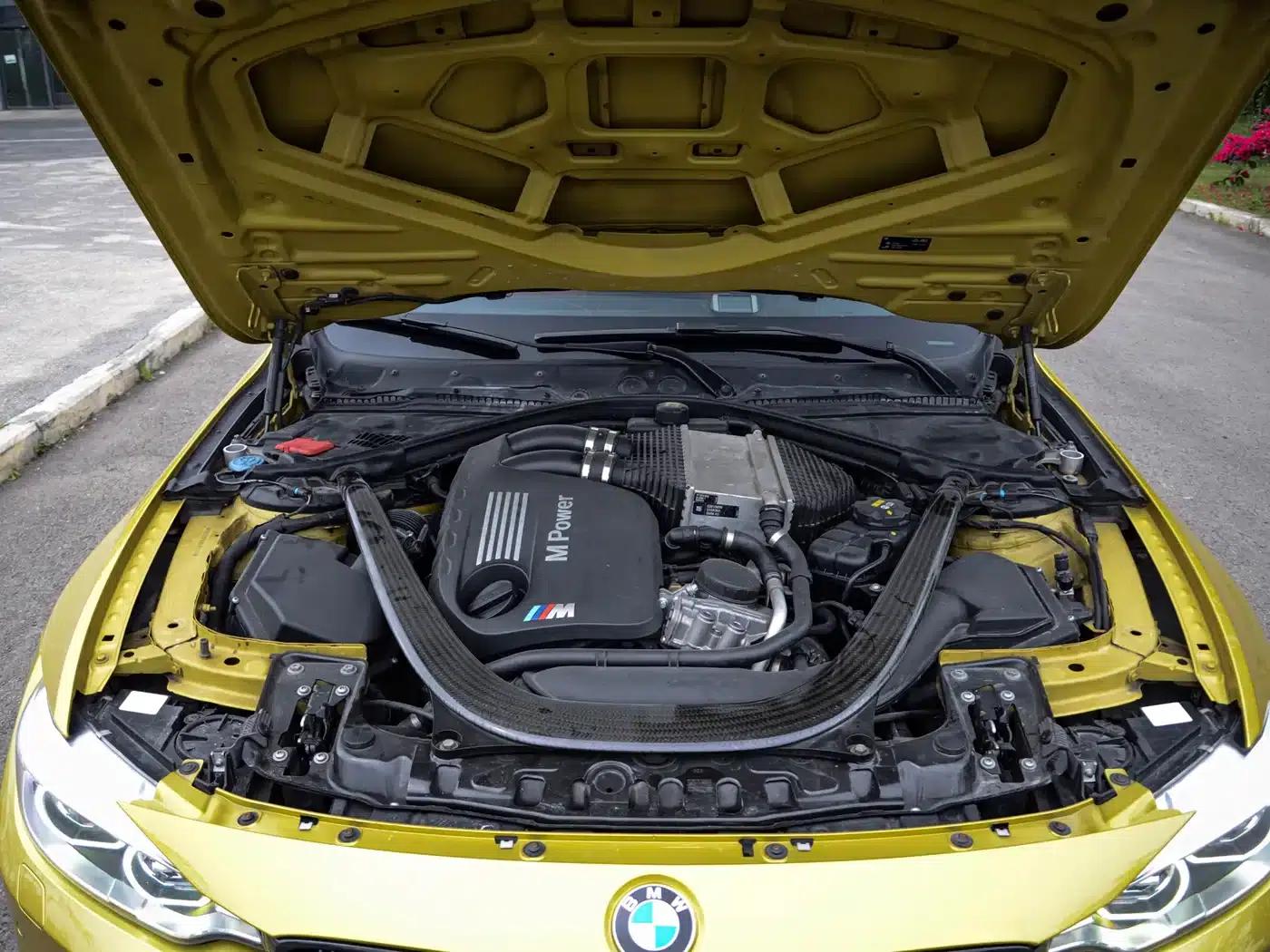 2014 BMW M4 Coupe — миниатюра 7