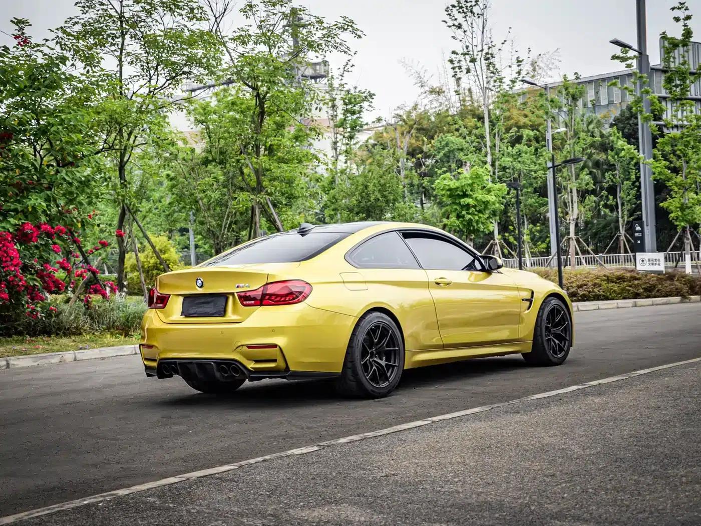 2014 BMW M4 Coupe — миниатюра 10