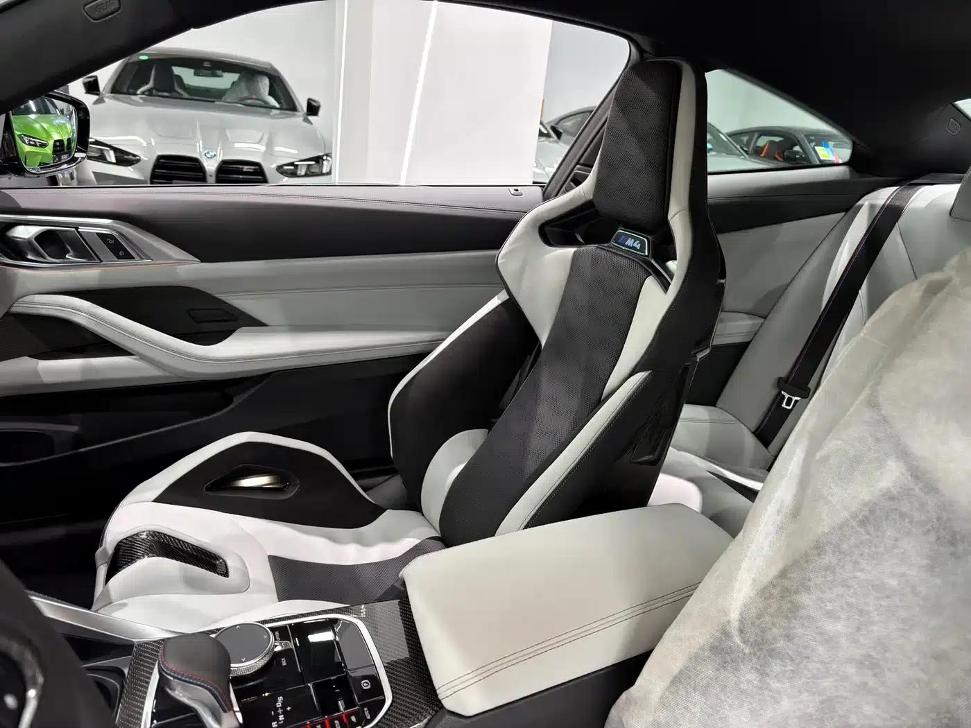 2024 BMW M4 Coupe M xDrive Competition — миниатюра 9