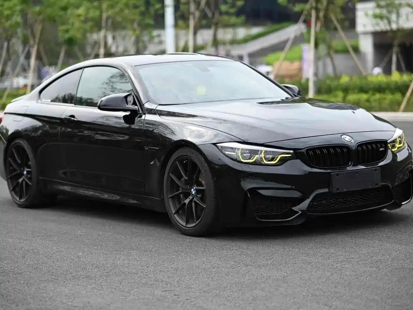 2018 BMW M4 M4 Coupe Fan Edition — миниатюра 3