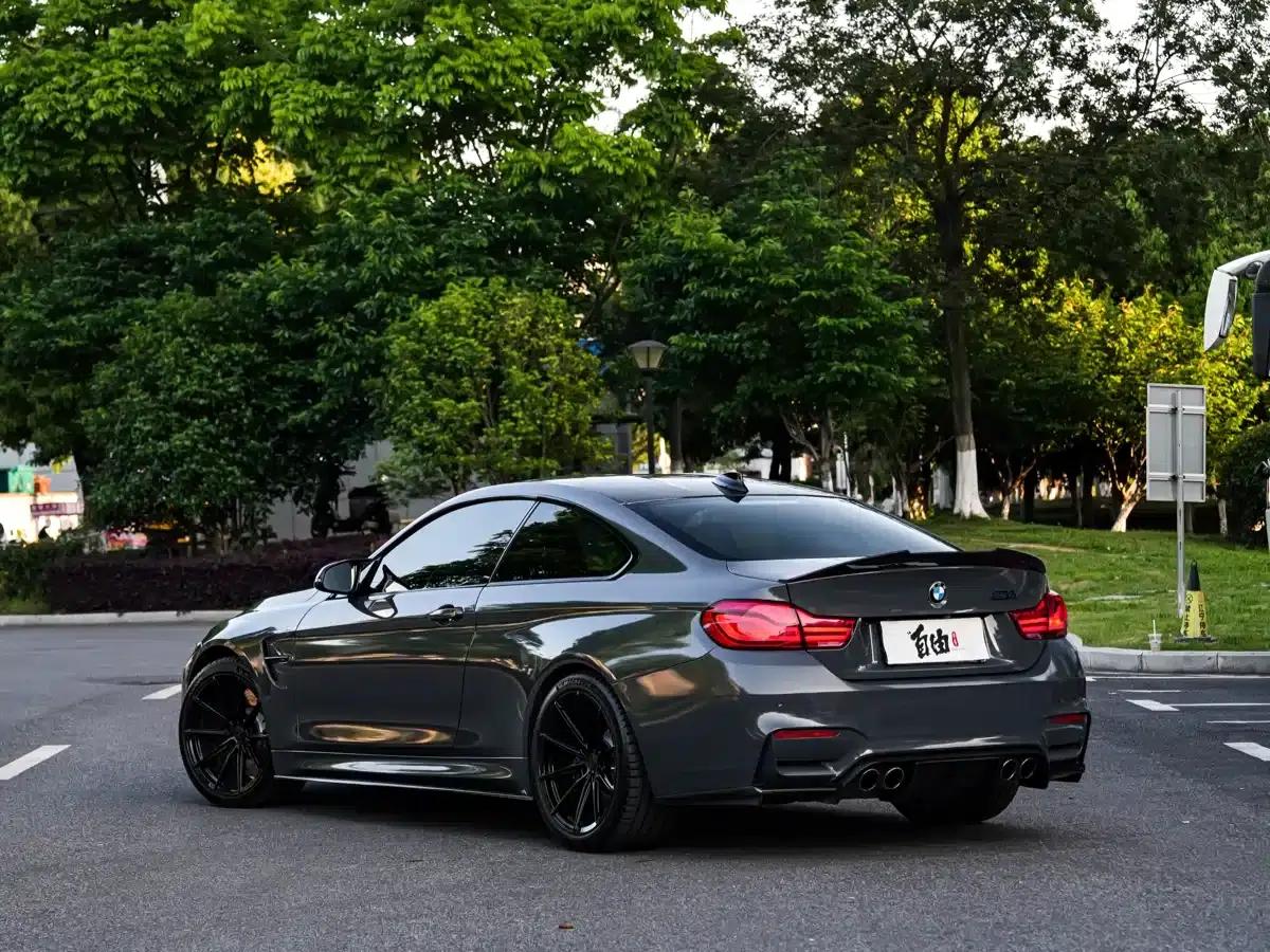 2019 BMW M4 M4 Coupe Shooting Hero Edition — миниатюра 4