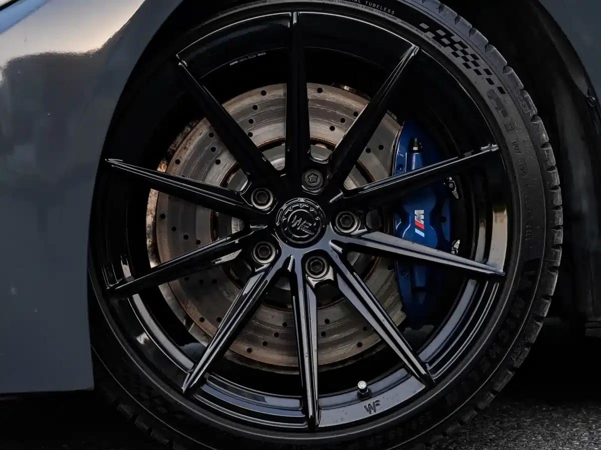 2019 BMW M4 M4 Coupe Shooting Hero Edition — миниатюра 8