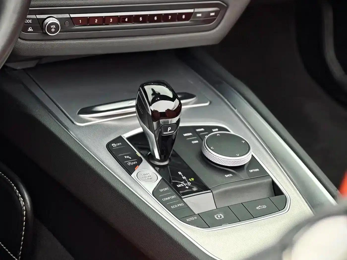 BMW Z4 2022 sDrive 25i M Sport Shadow Edition — миниатюра 5