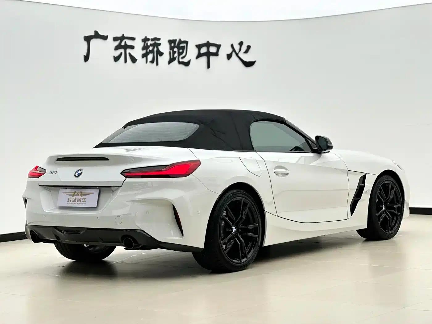 BMW Z4 2022 sDrive 25i M Sport Shadow Edition — миниатюра 9